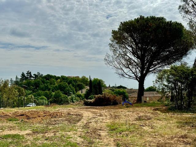 Terrain vente à Nîmes, Uzès