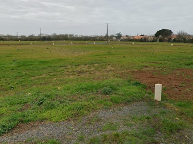 Terrain vente à Les Sables-d'Olonne, Le Bernard