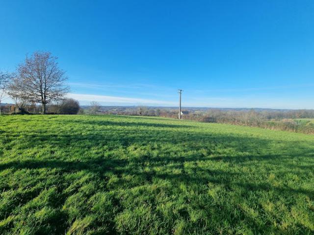 Terrain vente à Brive-la-Gaillarde, Lubersac