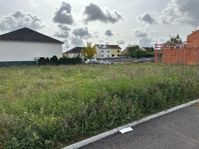 Terrain vente à Metz, Saint-privat-la-montagne