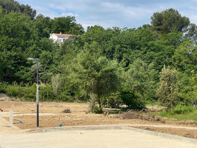 Terrain vente à Aix-en-Provence, Rognes