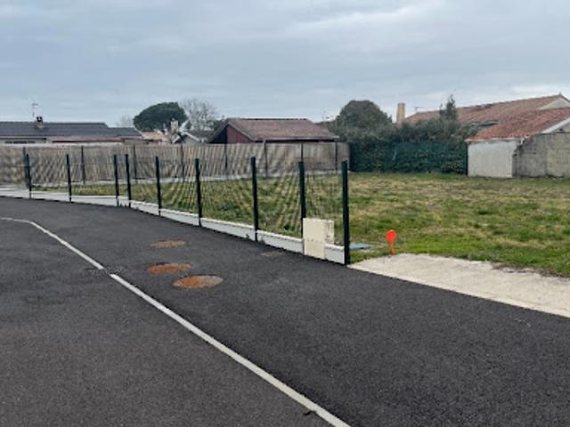 Terrain vente à Bordeaux, Saint-médard-en-jalles