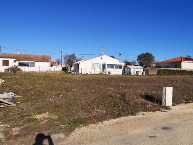 Terrain vente à France métropolitaine, Semussac