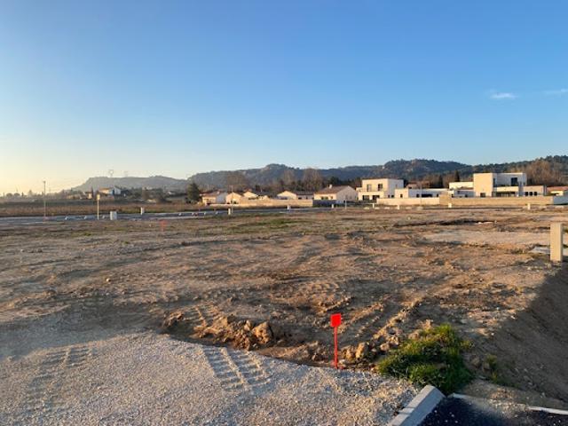 Terrain vente à Nîmes, Bagnols-sur-cèze