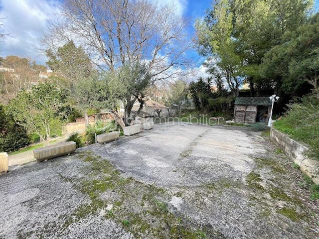 Terrain vente à France métropolitaine, Ollioules