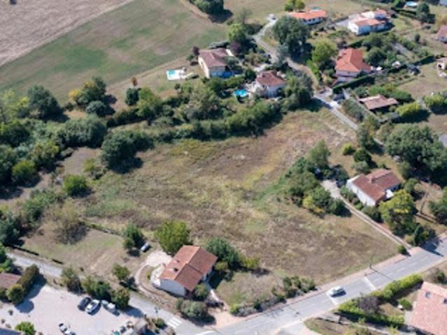 Terrain vente à Toulouse, Roquesérière