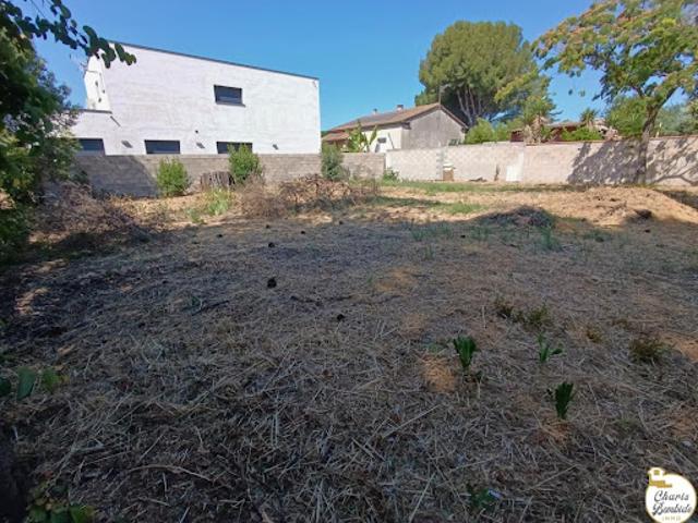 Terrain vente à Nîmes, Bernis