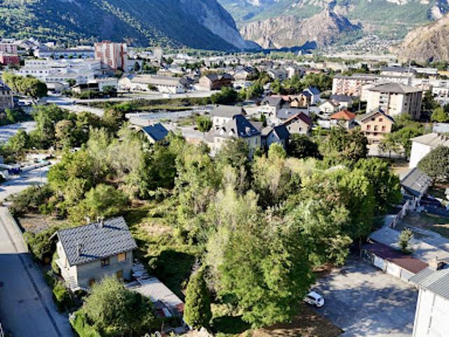 Terrain vente à Saint-Jean-de-Maurienne, Saint-jean-de-maurienne