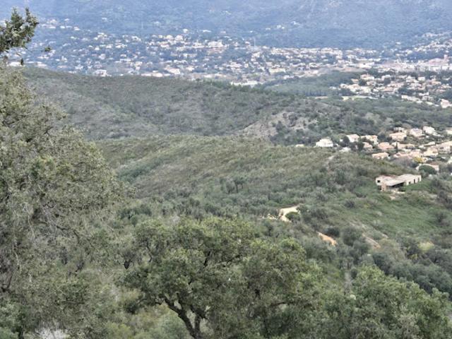 Terrain vente à Arrondissement de Toulon, Bormes-les-mimosas