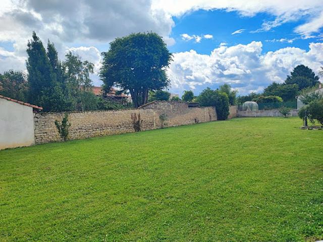 Terrain vente à Niort, Saint-maixent-l'ecole