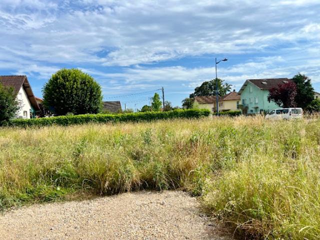 Terrain vente à Bourg-en-Bresse, Viriat