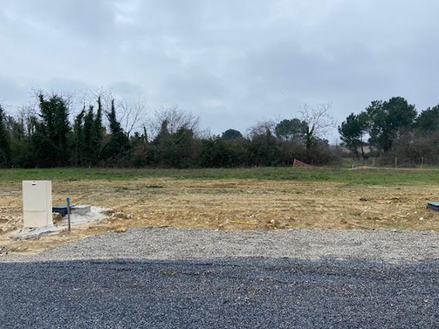 Terrain vente à Le Taillan-médoc, La Pargau