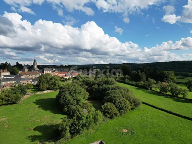 Terrain vente à Avallon, Quarré-les-tombes