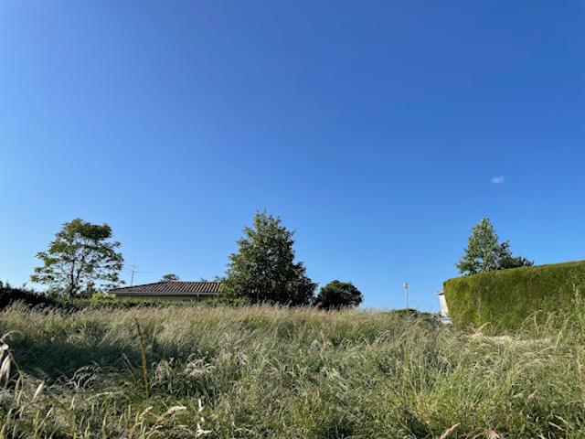 Terrain vente à Cité La Cave, Blaye