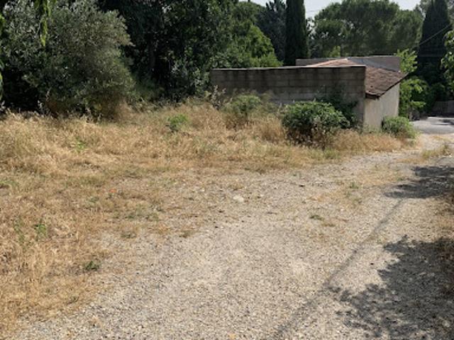 Terrain vente à Nîmes