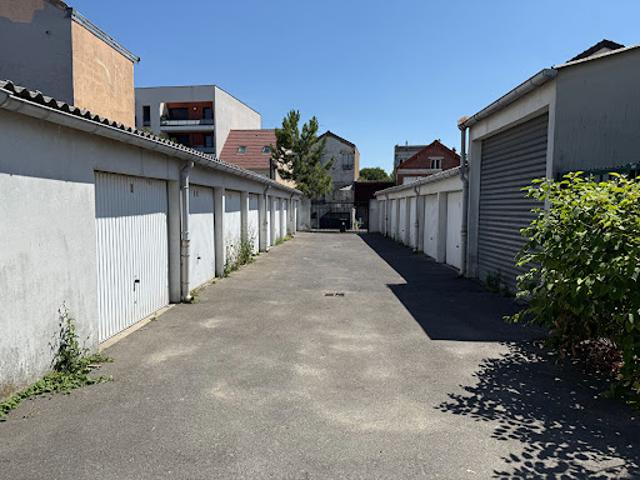 Terrain vente à Bobigny, Les Lilas
