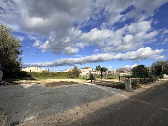 Terrain vente à Nîmes, Saint-geniès-de-malgoirès