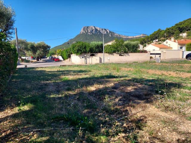 Terrain vente à Solliès-Ville, Var