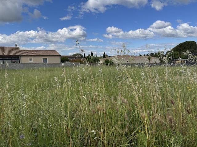 Terrain vente à Nîmes, Saint-quentin-la-poterie