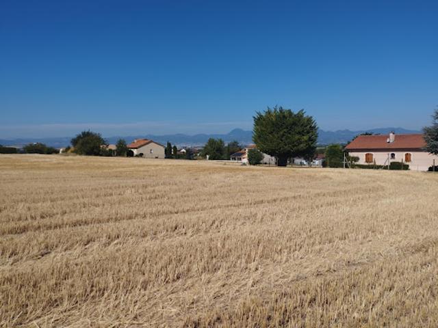 Terrain vente à Riom, Les Martres-d'artière