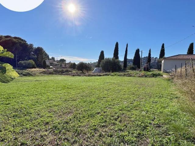 Terrain vente à France métropolitaine, Ollioules