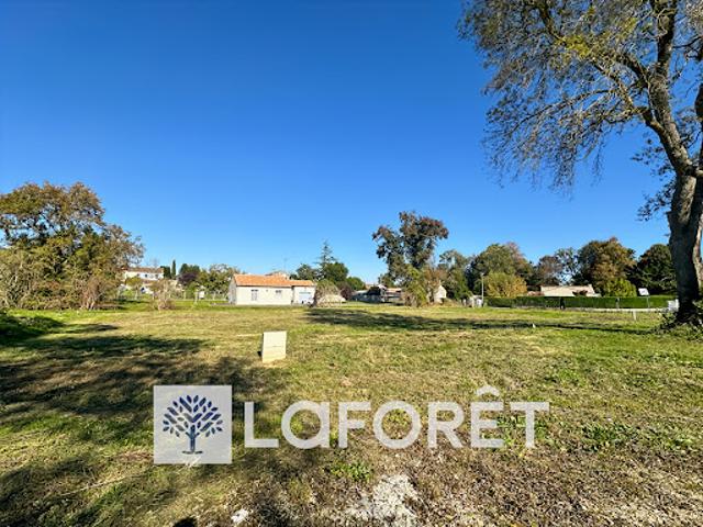 Terrain vente à France métropolitaine, Gémozac