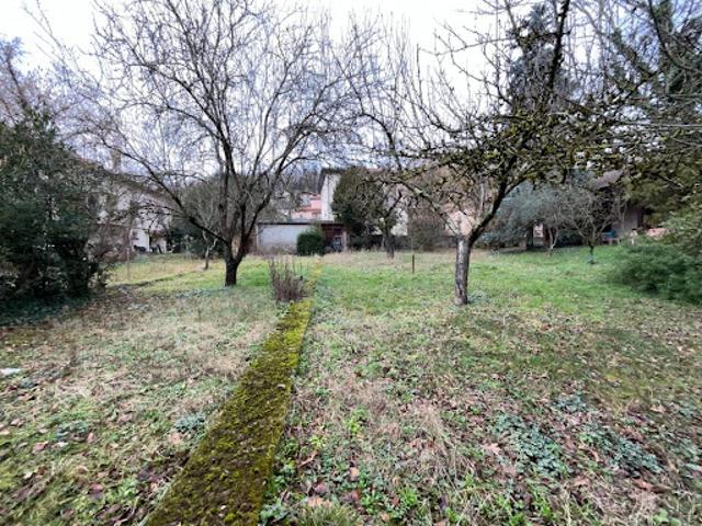 Terrain vente à Bourg-en-Bresse, Miribel