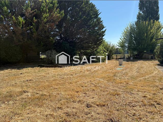 Terrain vente à France métropolitaine, Saint-savin