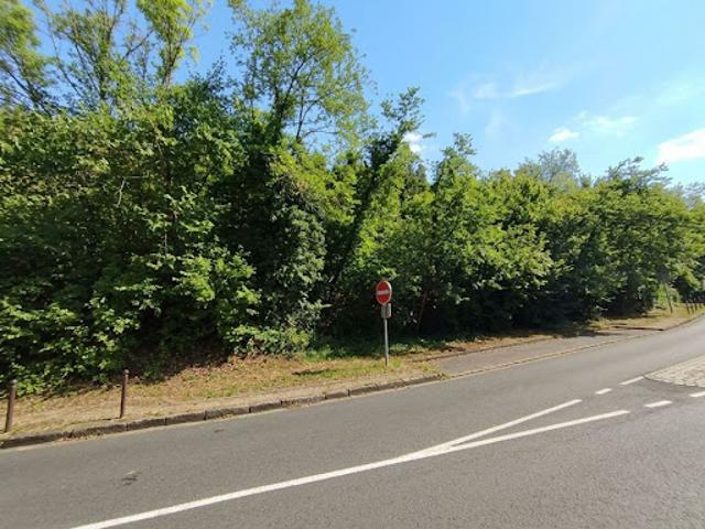Terrain vente à Saint-Cyr-la-Rivière, Essonne