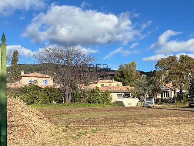 Terrain vente à France métropolitaine, Ollioules
