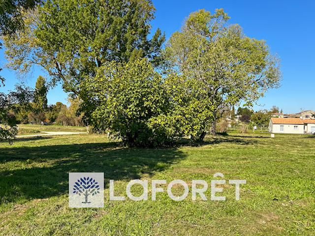 Terrain vente à France métropolitaine, Gémozac