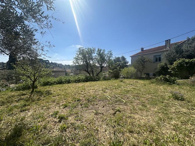 Terrain vente à Arrondissement de Toulon, La Seyne-sur-mer