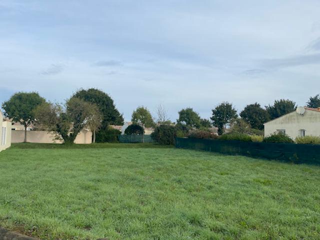 Terrain vente à France métropolitaine, Saujon