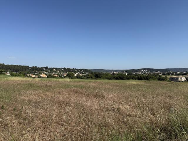 Terrain vente à Aix-en-Provence, Gardanne