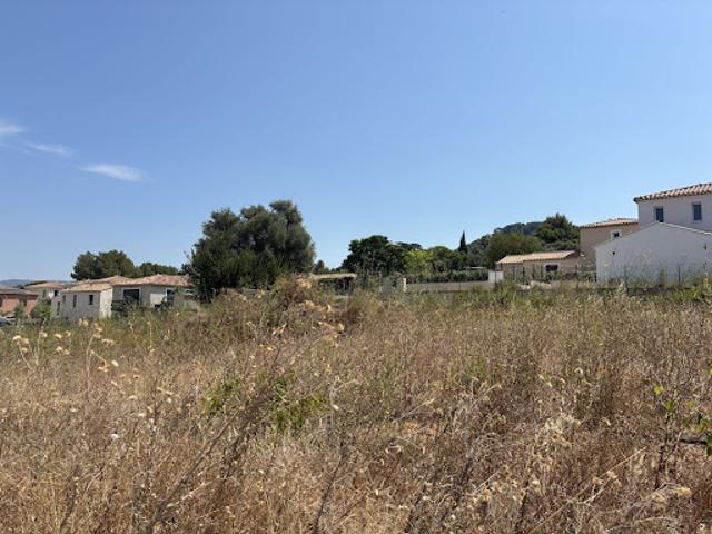Terrain vente à Arrondissement de Toulon, Le Castellet