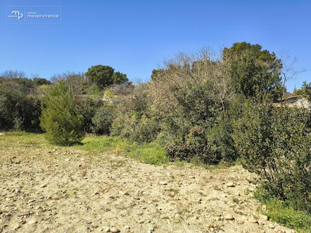 Terrain vente à Châteauneuf-de-Gadagne, Vaucluse