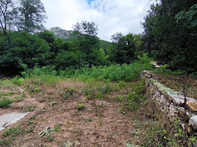 Terrain vente à Béziers, Colombières-sur-orb