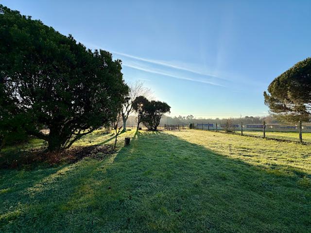 Terrain vente à France métropolitaine, Blaye