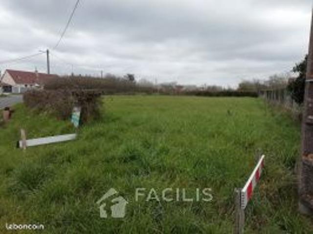Terrain vente à Saint-Amand-Montrond, Mornay-sur-allier