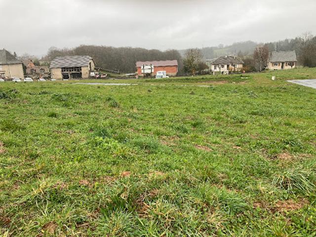 Terrain vente à Aurillac, Lafeuillade-en-vézie