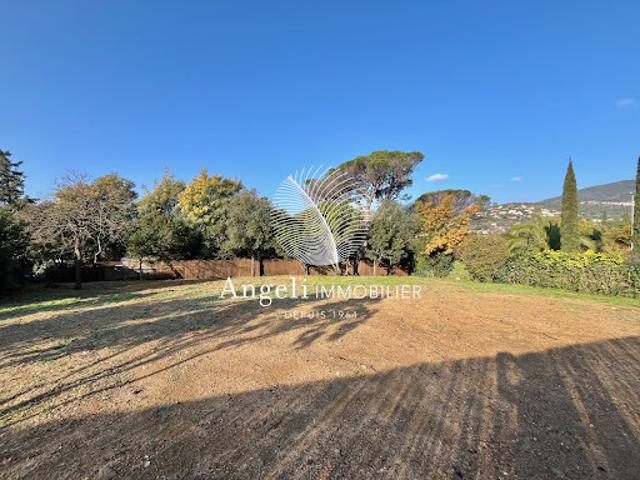 Terrain vente à Arrondissement de Draguignan, Roquebrune-sur-argens
