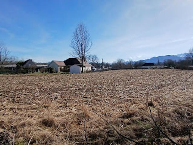 Terrain vente à Oloron-Sainte-Marie, Ogeu-les-bains