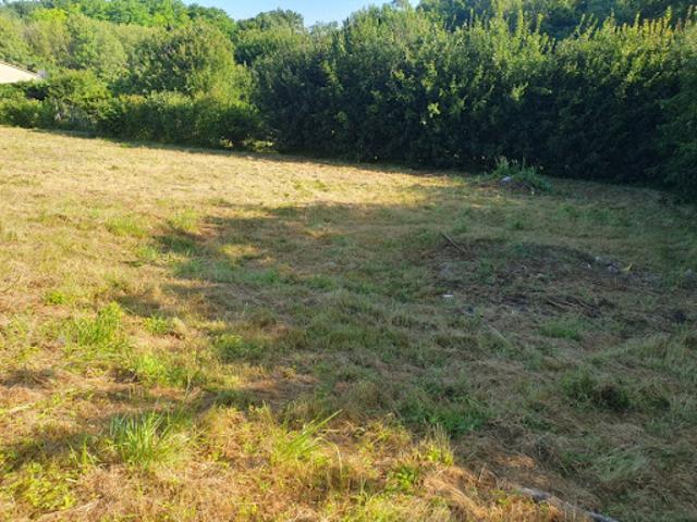 Terrain vente à Villegouge, Le Fourquet