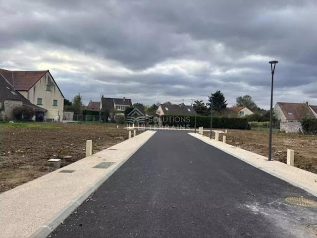 Terrain vente à Les Maisons Blanches, Buchères
