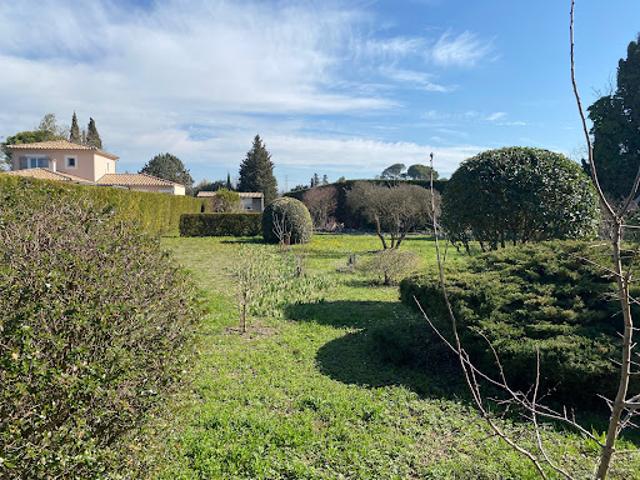 Terrain vente à Carpentras, Pernes-les-fontaines