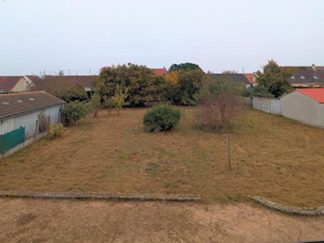 Terrain vente à Ormes, Loiret
