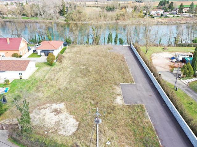 Terrain vente à Les Sous-Nevres, Saint-romain-de-jalionas