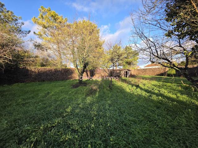 Terrain vente à Fontenay-le-Comte, Pays de la Loire