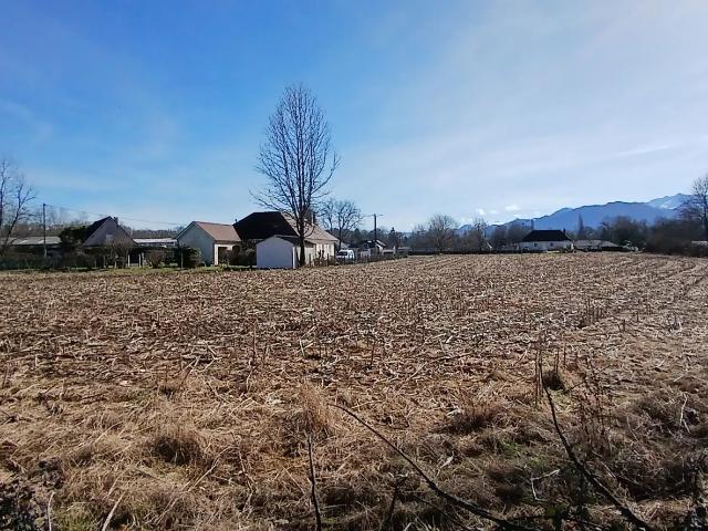 Terrain vente à Oloron-Sainte-Marie, Ogeu-les-bains