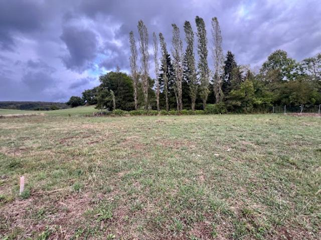Terrain vente à Bourg-en-Bresse, Revonnas